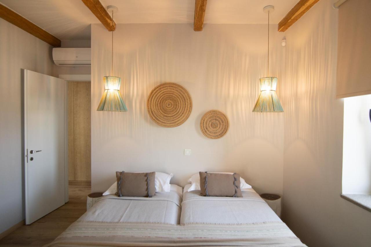Elies Residences Luxury Apartments Mytilene Exterior photo